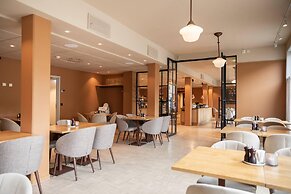 Home Hotel Hammer