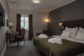 Home Hotel Uman