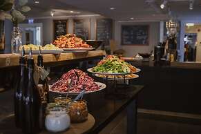 Home Hotel Uman
