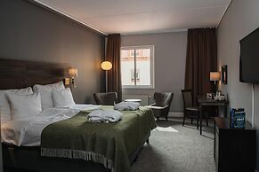 Home Hotel Uman