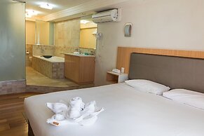 Indian Ocean Hotel