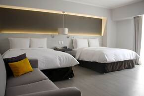 Sol de Oro Hotel & Suites