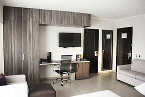 Sol de Oro Hotel & Suites