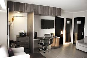 Sol de Oro Hotel & Suites