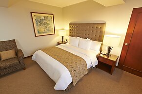 Sol de Oro Hotel & Suites