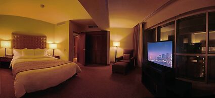 Sol de Oro Hotel & Suites