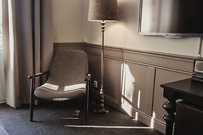 Home Hotel Post