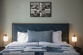 Home Hotel Post