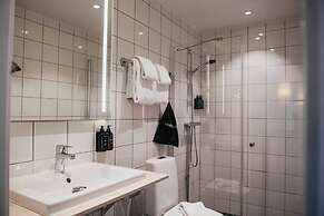 Home Hotel Post