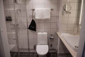 Home Hotel Post