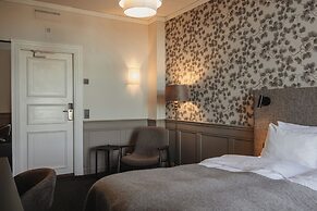 Home Hotel Post