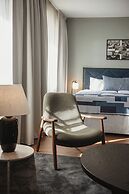 Home Hotel Post