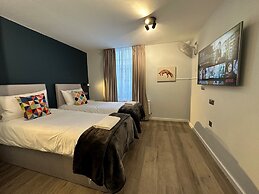 Smart Hyde Park View - Hostel