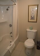 Hampton Falls Inn