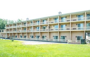 Hampton Falls Inn