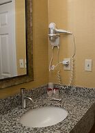 Hampton Falls Inn