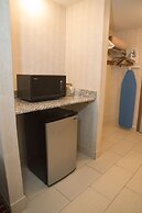 Hampton Falls Inn