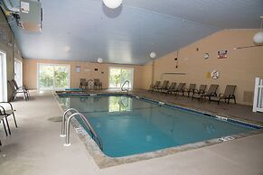Hampton Falls Inn