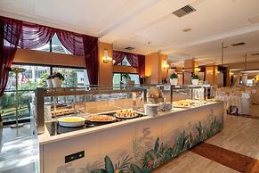 Grand Hotel Astoria