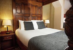 The Fieldhead Hotel by Greene King Inns