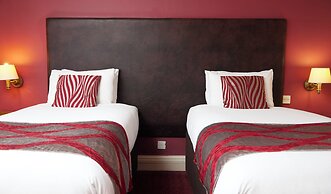 The Fieldhead Hotel by Greene King Inns