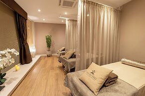 Hollins Hall Hotel, Spa & Golf