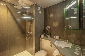 Hollins Hall Hotel, Spa & Golf