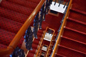 Opera Hotel
