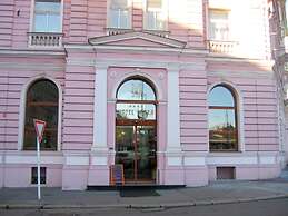 Opera Hotel
