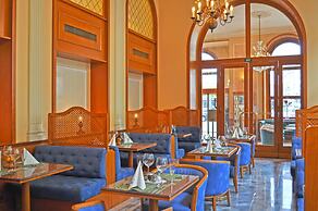 Opera Hotel