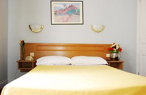 Hôtel Cosy Monceau