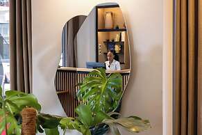 Le 46 Hotel