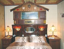 Karelia Alpine Lodge