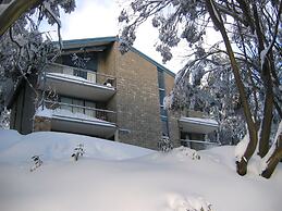 Karelia Alpine Lodge