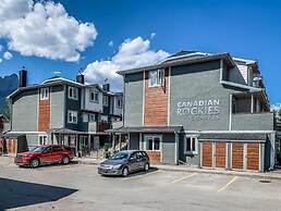 Canadian Rockies Chalets by Trilink