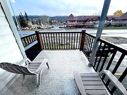 Canadian Rockies Chalets by Trilink