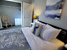 Canadian Rockies Chalets by Trilink