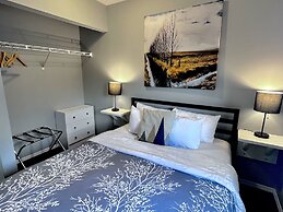 Canadian Rockies Chalets by Trilink