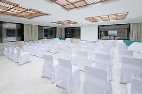 Ramada by Wyndham Hola Culiacan
