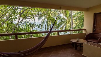 Catalina Beach Resort