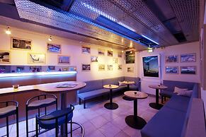 Globana Airport Hotel