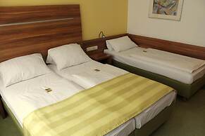 Hotel Wallis