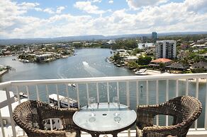Moorings On Cavill