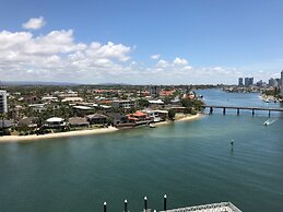 Moorings On Cavill