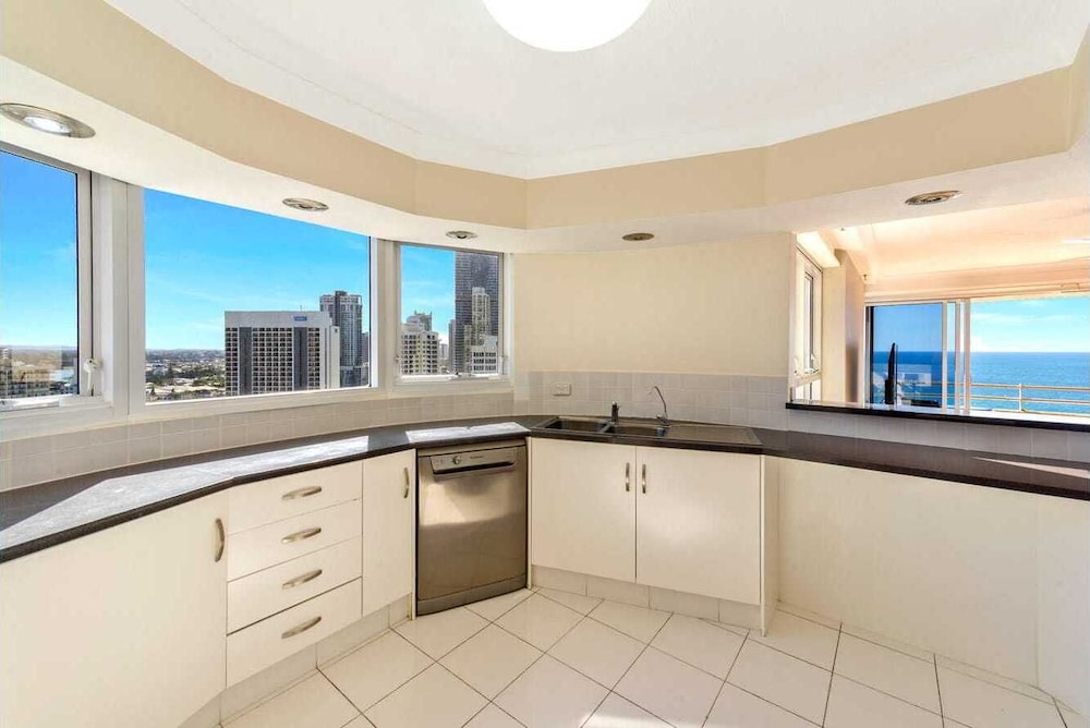 Zenith Ocean Front Apartments