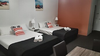 Outrigger Burleigh