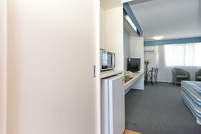 Reef Resort Motel