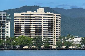 Cairns Aquarius