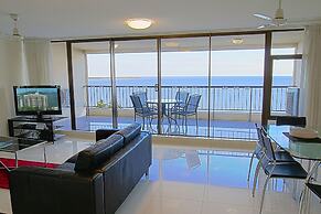 Cairns Aquarius