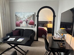 Park Hotel